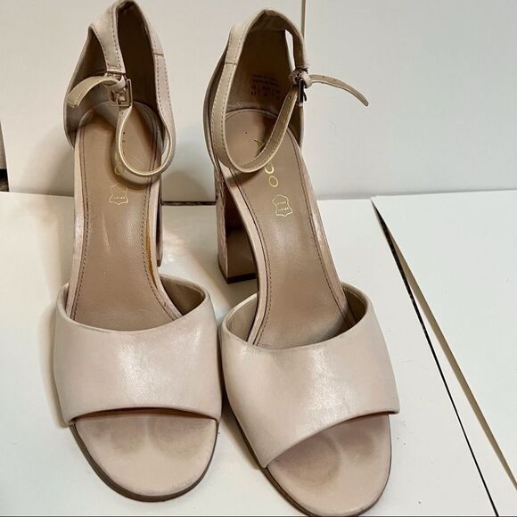 Aldo Nila 55 Open Toe Shoe, Size 8.5. - Picture 2 of 6